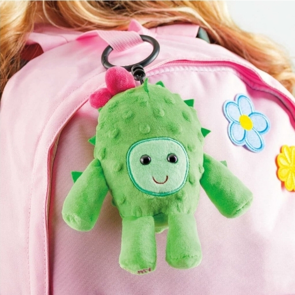 Scentsy Prickly The Cactus Buddy Clip Pear Agave Green Pink Backpack Travel - Picture 2 of 2